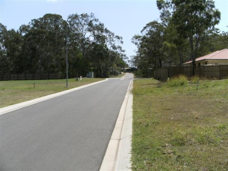 1 Parraweena Court, Point Vernon QLD 4655