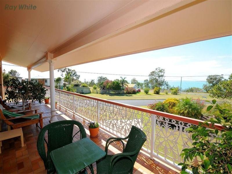 31 Flinders Street, Point Vernon QLD 4655