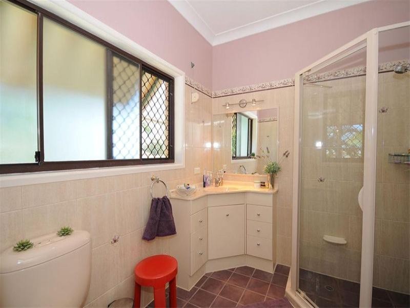 31 Flinders Street, Point Vernon QLD 4655