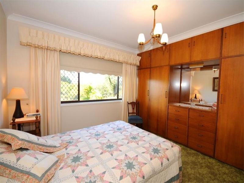 31 Flinders Street, Point Vernon QLD 4655