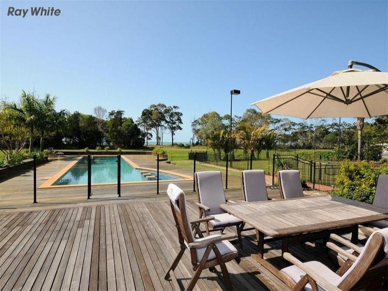 11 Ocean Park Drive, Dundowran Beach QLD 4655