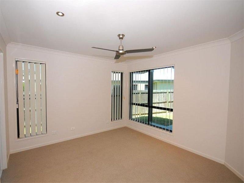 36 Seaway Parade, Toogoom QLD 4655