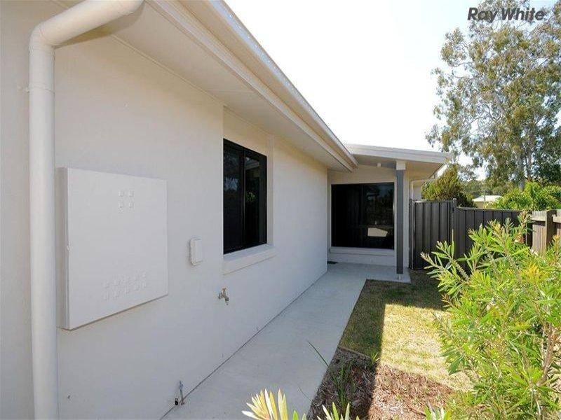 36 Seaway Parade, Toogoom QLD 4655