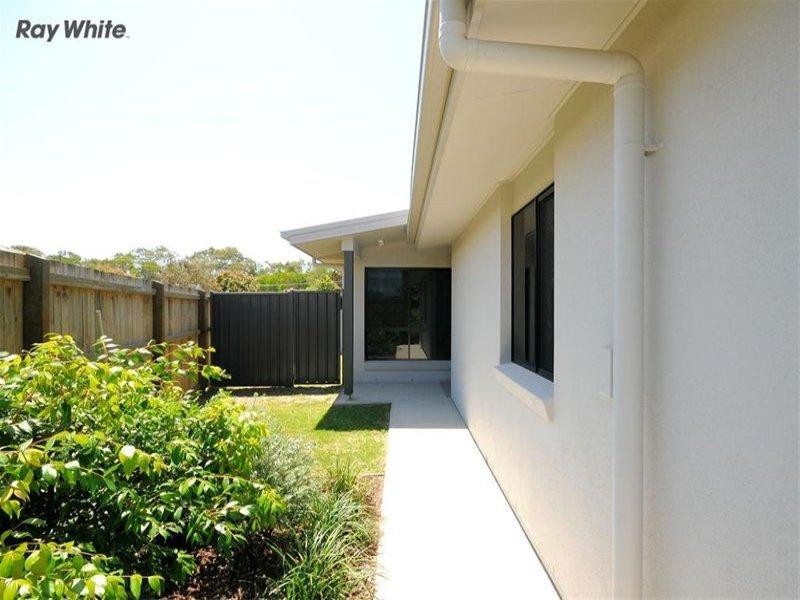 36 Seaway Parade, Toogoom QLD 4655