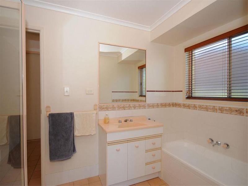 45 Aimee Drive, Urangan QLD 4655