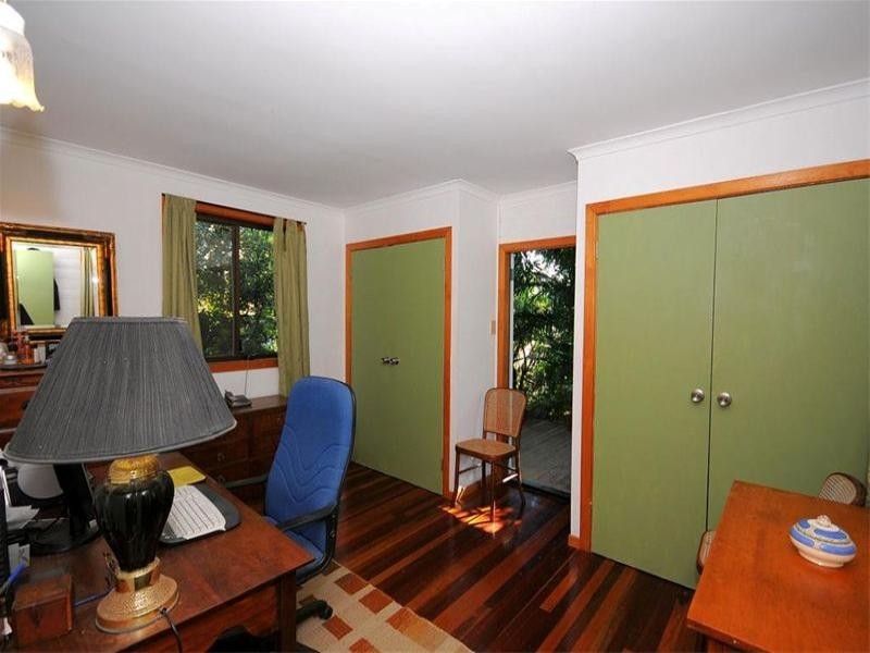 49 Long Street, Point Vernon QLD 4655