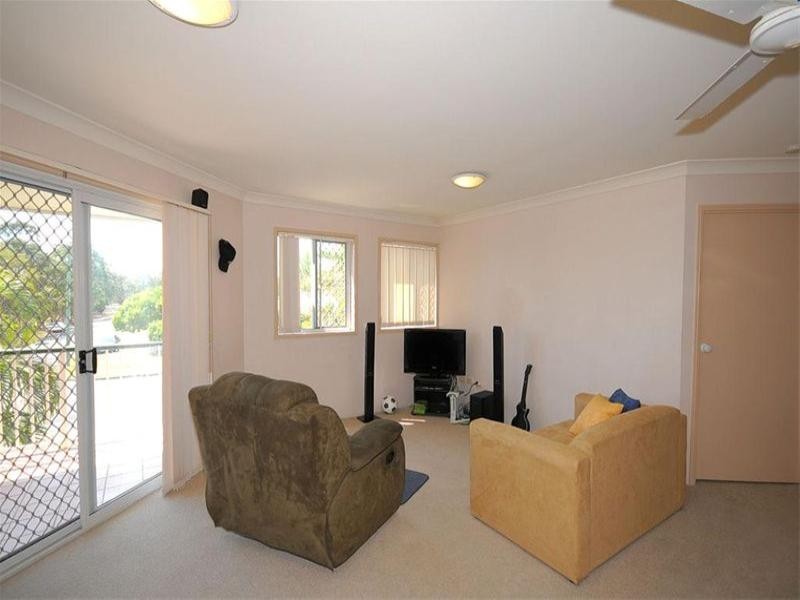 9/35 Denmans Camp Road, Scarness QLD 4655