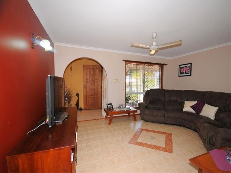 4 Nullor Street, Scarness QLD 4655