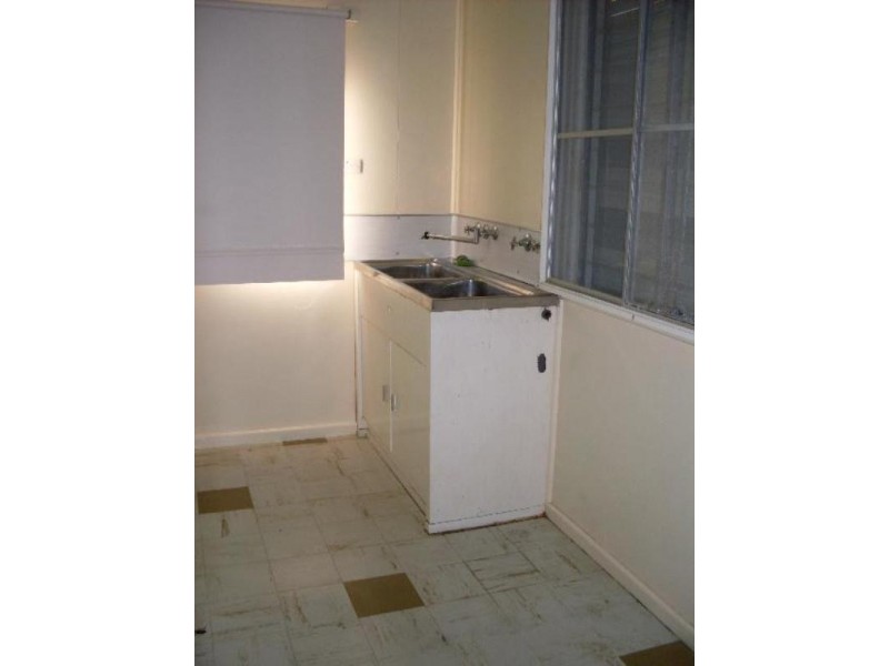 Point Vernon QLD 4655