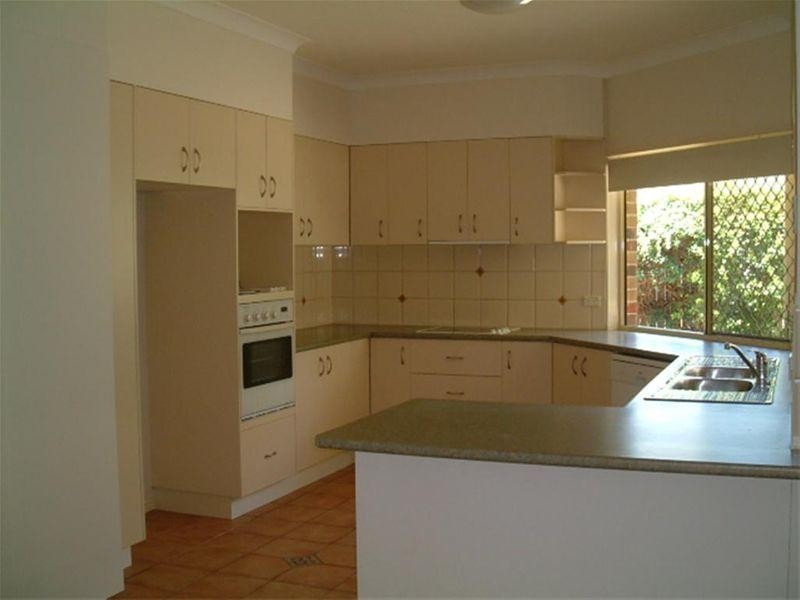 5 Ochina Court, Kawungan QLD 4655