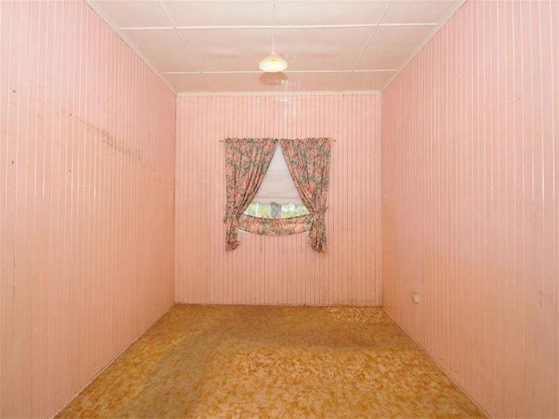 75 Beach Road, Pialba QLD 4655