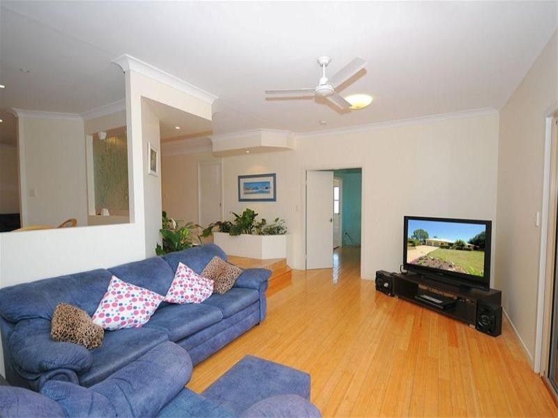 17 Scenic Court, Dundowran Beach QLD 4655