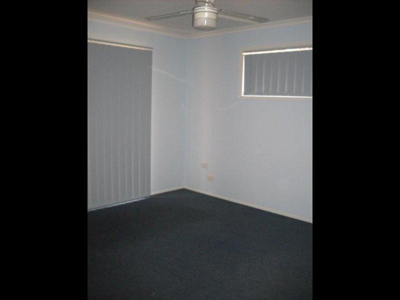 26 Prince Street, Urangan QLD 4655