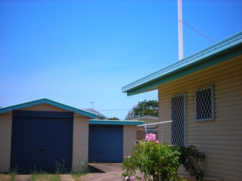 Point Vernon QLD 4655