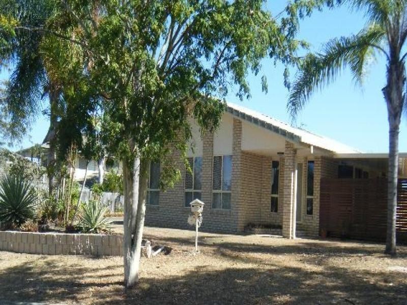 4 Cassia, Scarness QLD 4655