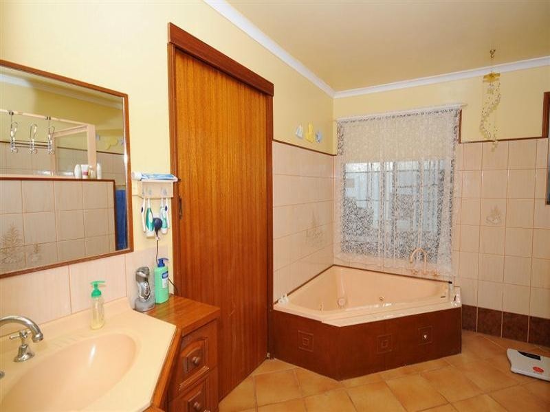 133 Pulgul Street, Urangan QLD 4655