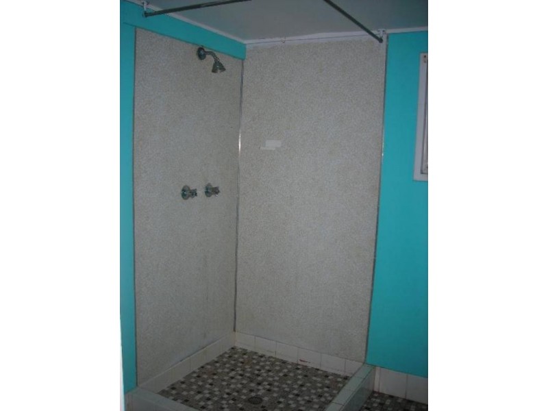 14 Hibiscus Street, Urangan QLD 4655