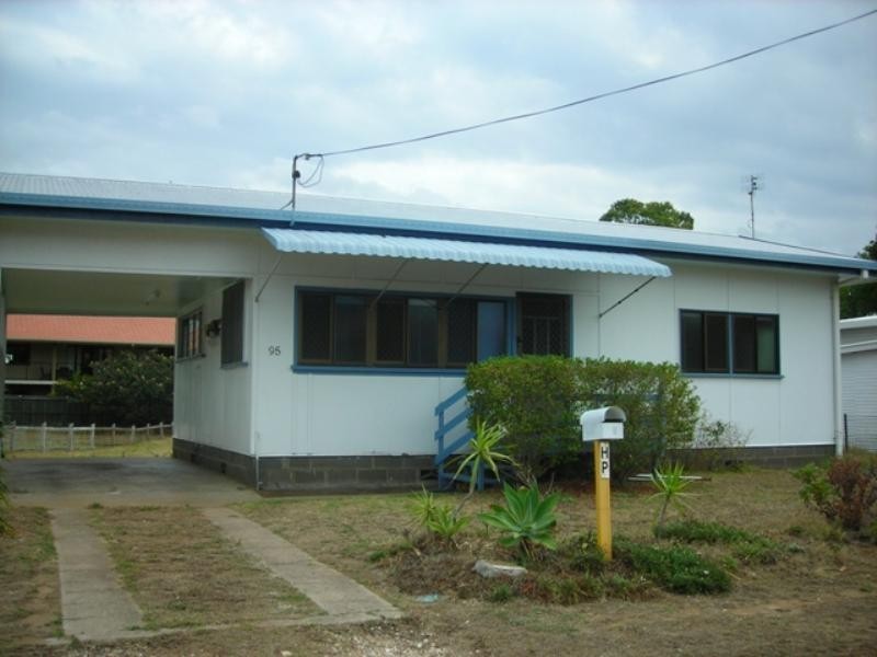 95 Cypress Street, Urangan QLD 4655