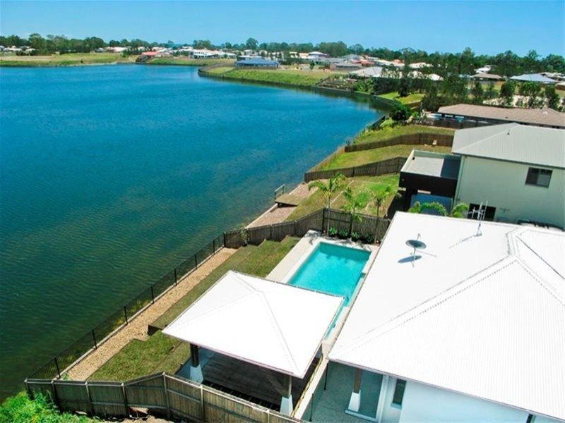 105 Northshore Avenue, Toogoom QLD 4655