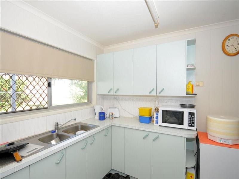 1 Tenimby Street, Pialba QLD 4655
