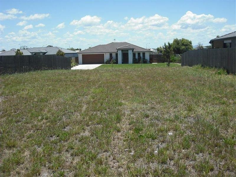 5 Louise Drive, Burrum Heads QLD 4659