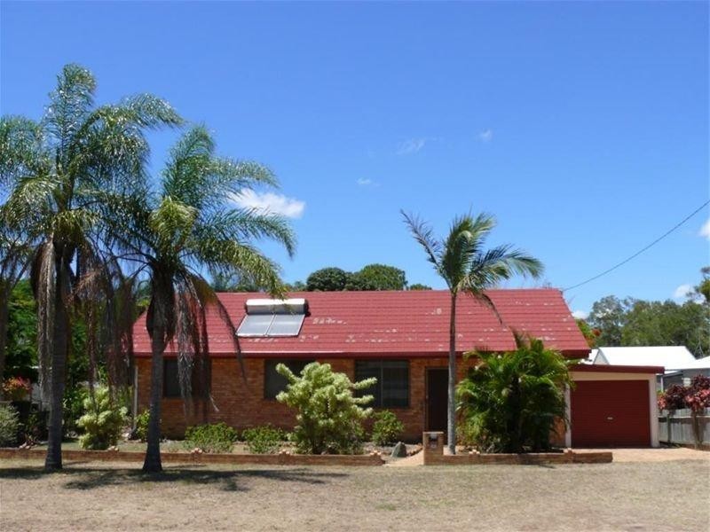 19 Truro Street, Torquay QLD 4655