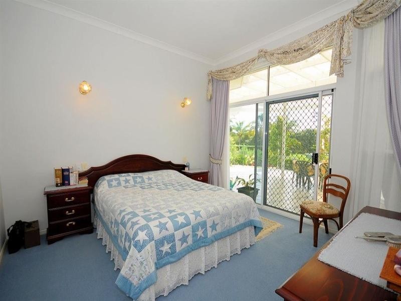 27 Royal Drive, Kawungan QLD 4655