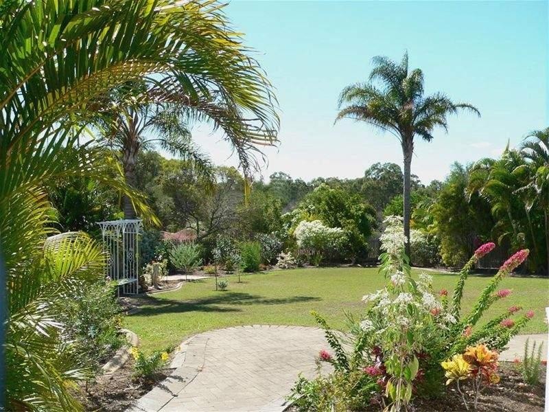 27 Royal Drive, Kawungan QLD 4655