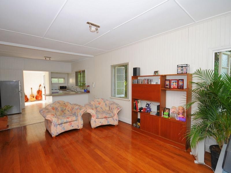 189 Cypress Street, Urangan QLD 4655