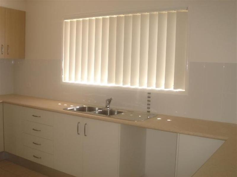 5 Protector Way, Eli Waters QLD 4655