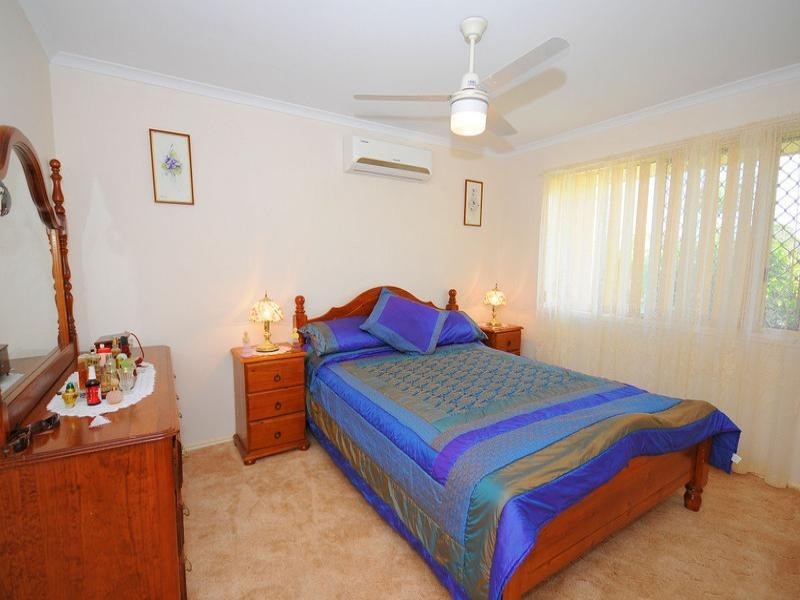 3 Foreshore Drive, Urangan QLD 4655