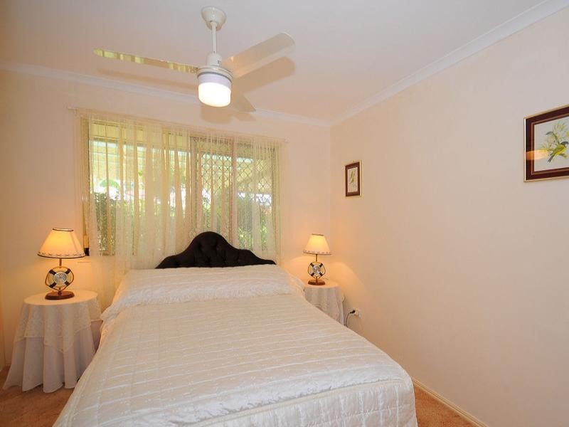3 Foreshore Drive, Urangan QLD 4655