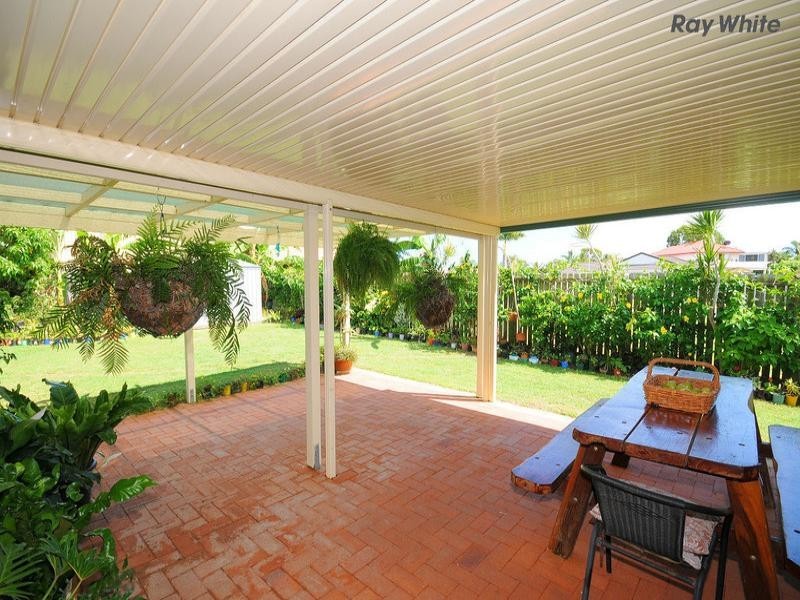 3 Foreshore Drive, Urangan QLD 4655