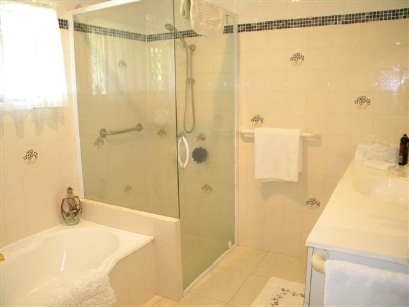 198 Denmans Camp Road, Hervey Bay QLD 4655