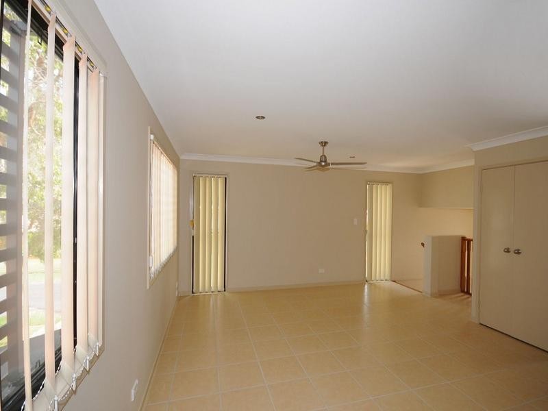 6/52 Shell Street, Urangan QLD 4655