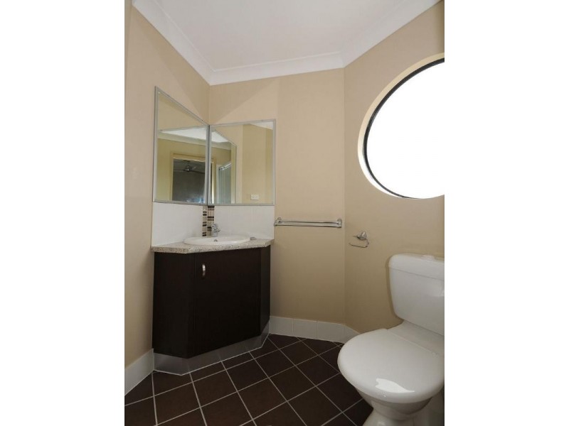 6/52 Shell Street, Urangan QLD 4655