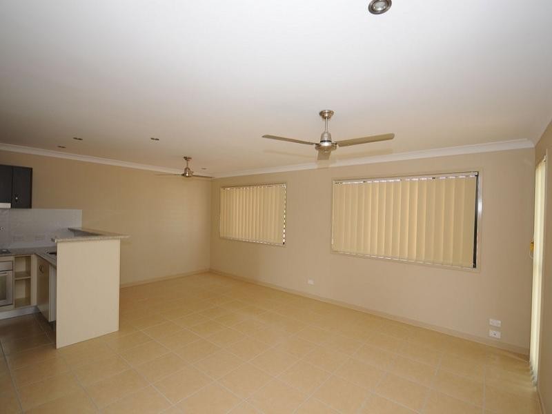 6/52 Shell Street, Urangan QLD 4655