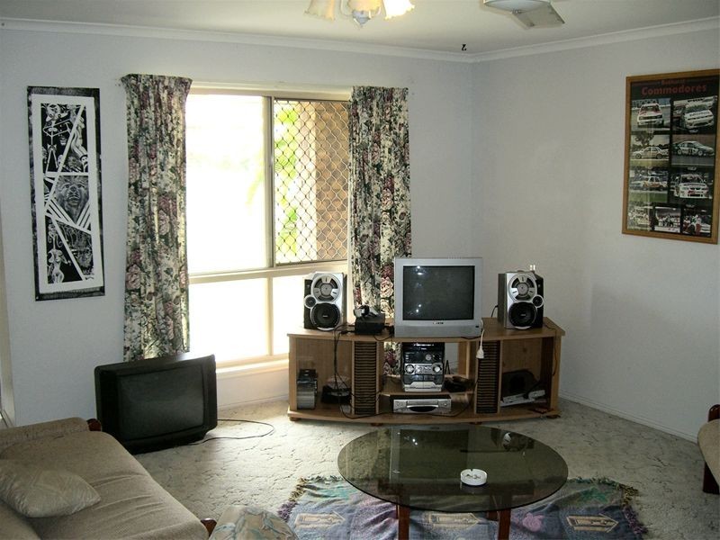 31 Wedge Street, Urraween QLD 4655