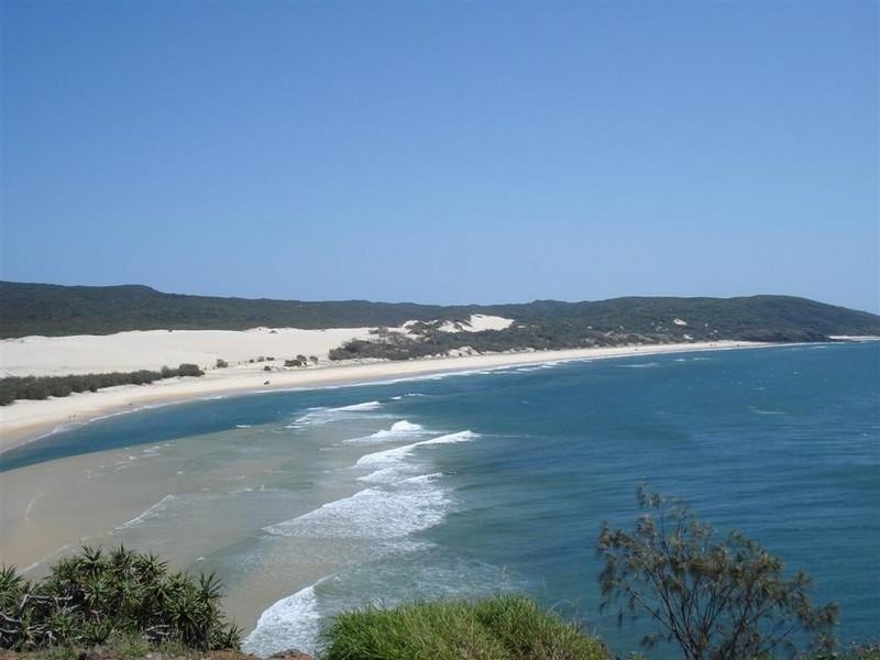 9 Williams Avenue, Fraser Island QLD 4581