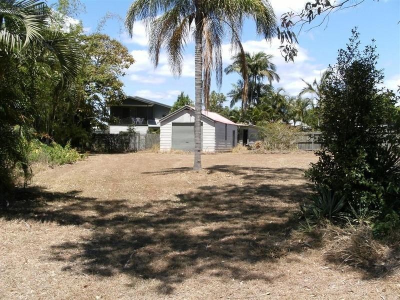 44 Esplanade, Point Vernon QLD 4655