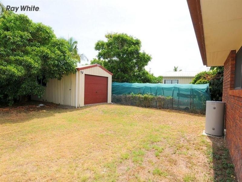 76 Cunningham Street, Urangan QLD 4655