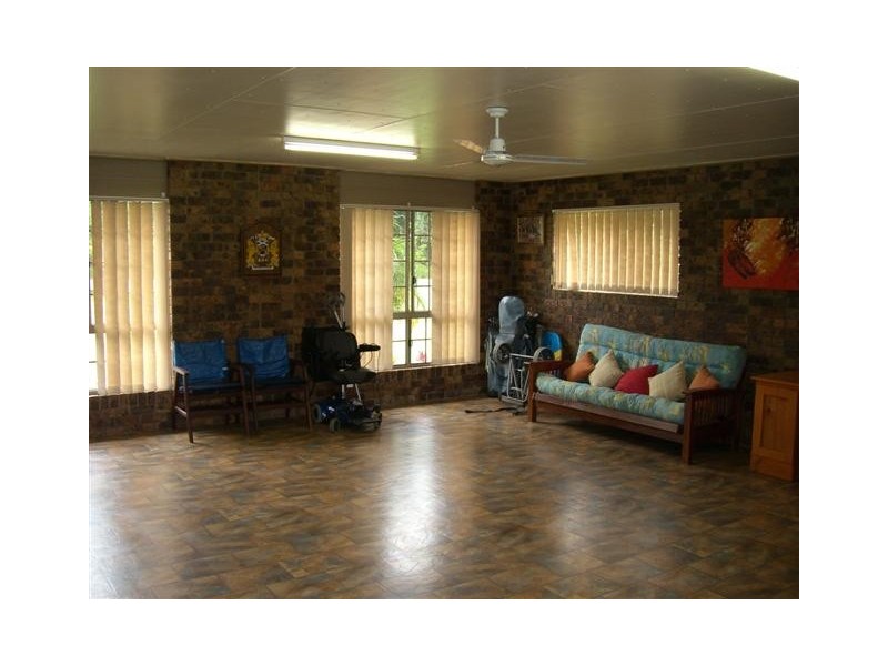 1066 Pialba Burrum Heads Road, Craignish QLD 4655