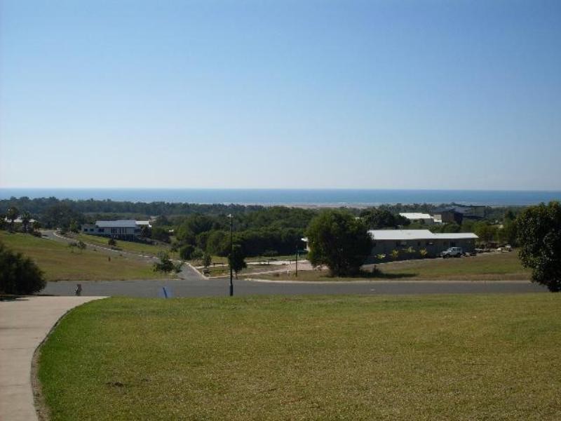 66 Mal Campbell Drive, Craignish QLD 4655