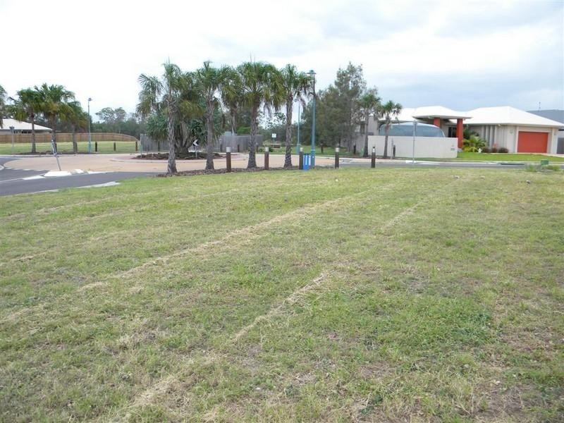 2 Helm Street, Toogoom QLD 4655
