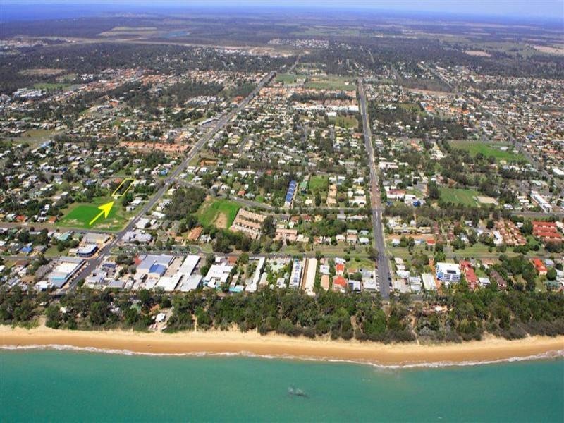 300 Torquay Terrace, Torquay QLD 4655