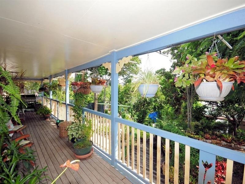 300 Torquay Terrace, Torquay QLD 4655