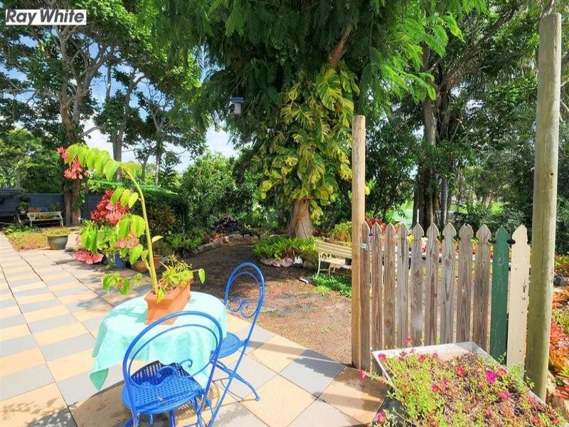 300 Torquay Terrace, Torquay QLD 4655