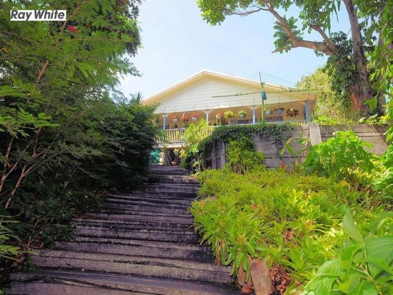 300 Torquay Terrace, Torquay QLD 4655