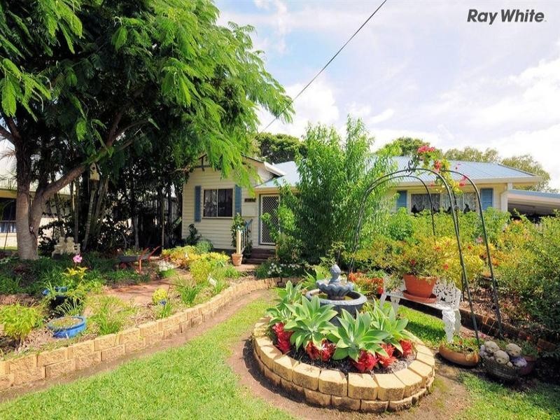 300 Torquay Terrace, Torquay QLD 4655