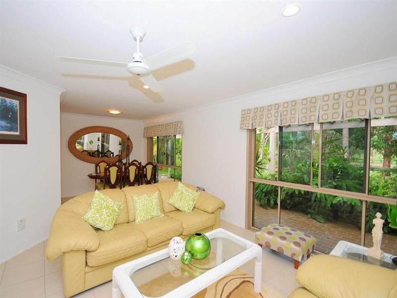 35 Valfern Court, Dundowran QLD 4655